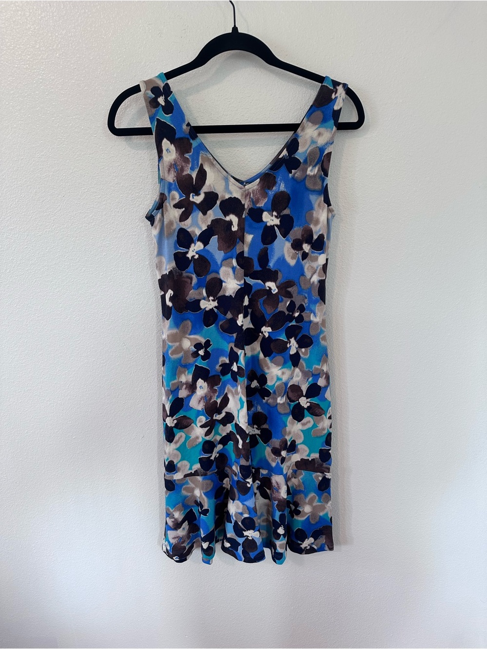 Sleeveless Floral V-Neck Blue Print Dress